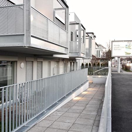 Yellow Flower Apartment With Pool - 5 Min To Lake 비엔나 외부 사진