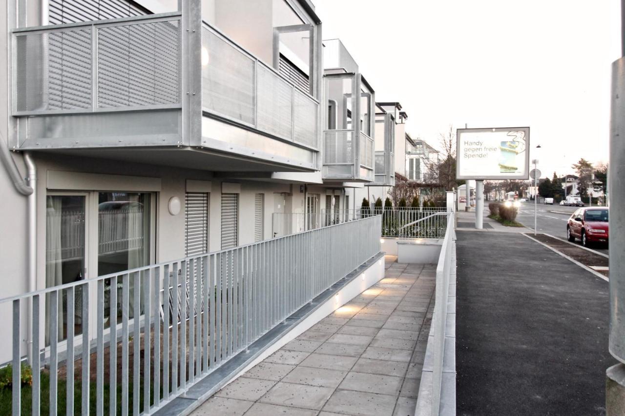 Yellow Flower Apartment With Pool - 5 Min To Lake 비엔나 외부 사진